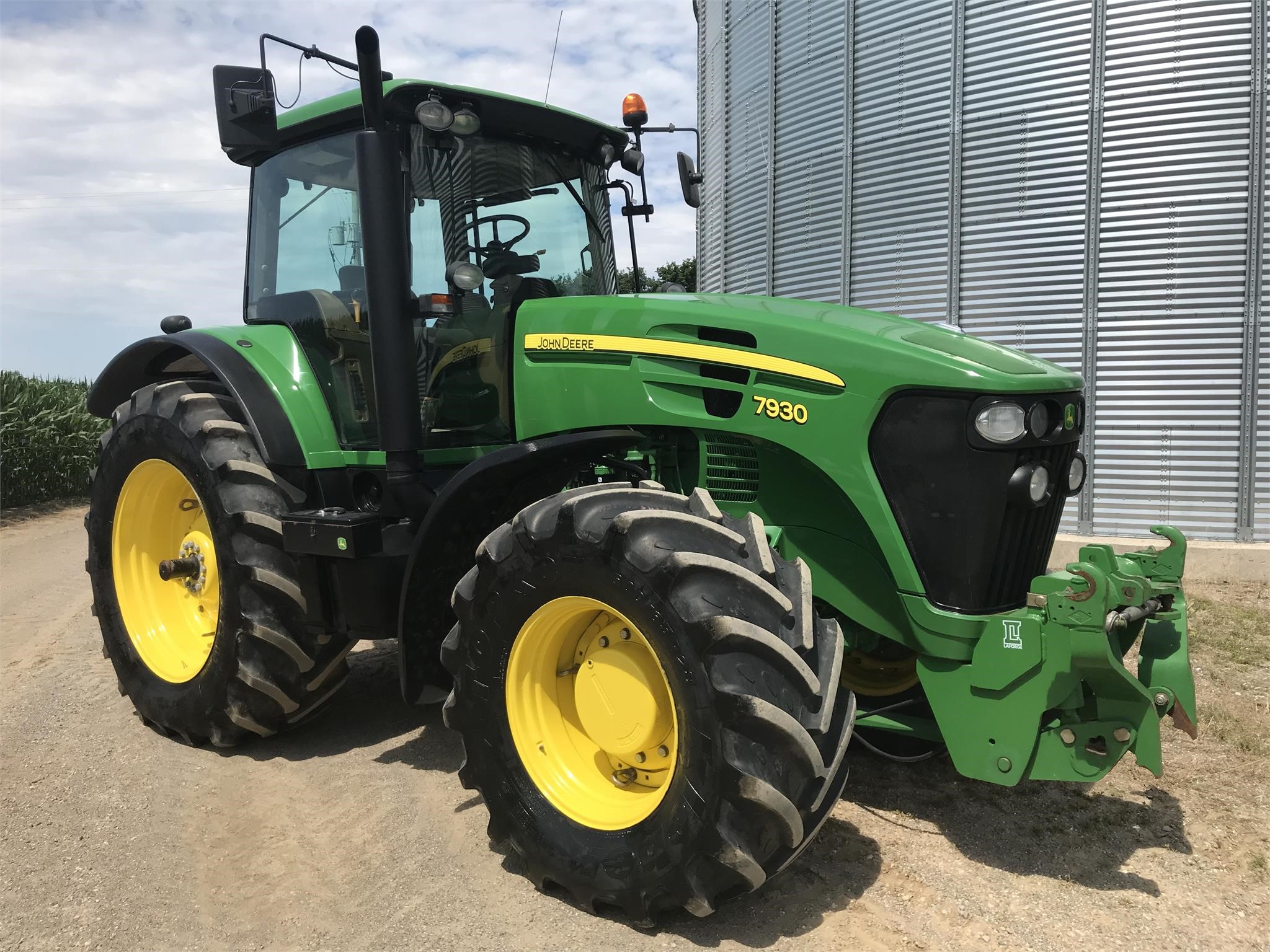 2009 JOHN DEERE 7930 